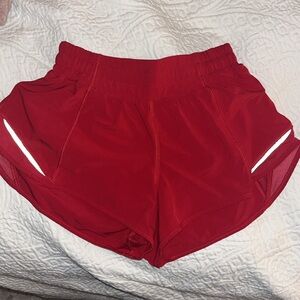 Lululemon Hotty Hots